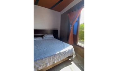 Casa campestre con piscina en venta - Santa Elena El Cerrito Valle