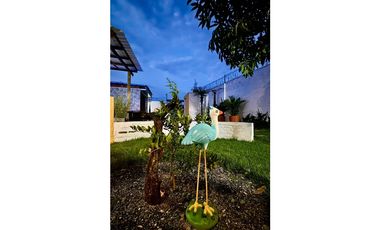 Casa campestre con piscina en venta - Santa Elena El Cerrito Valle