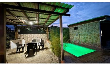 Casa campestre con piscina en venta - Santa Elena El Cerrito Valle