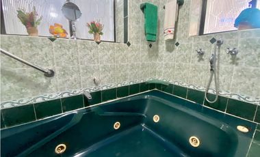 SE VENDE AMPLIA CASA FAMILIAR EN TAGANGA, SANTA MARTA