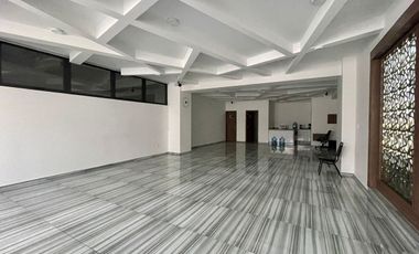 Renta de Exclusivo Penthouse Amueblado