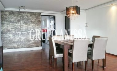 Se Vende Apartamento en Marbella.