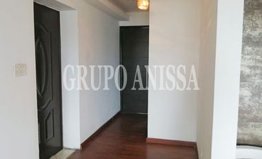 Se Vende Apartamento en Marbella.