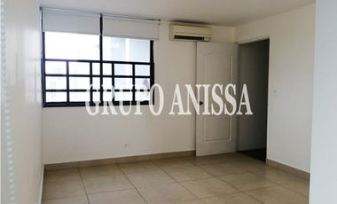 Se Vende Apartamento en Marbella.