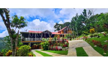 Se Vende Hermosa Casa en Altos del Maria COD. 448----