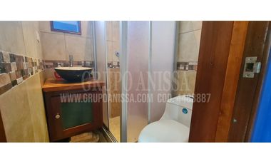 Se Vende Hermosa Casa en Altos del Maria COD. 448----