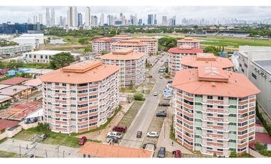 Apartamento en Venta en Llano Bonito - 3 Recámaras con Línea Blanca