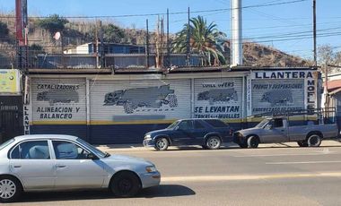 Local Comercial en la Ave. Revolucion en Tijuana