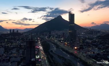 VENTA DE OFICINAS TORRE LOLA MORONES PRIETO MONTERREY.