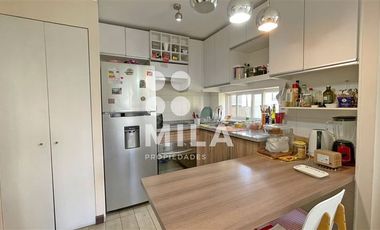 Departamento en Venta en Depto 1 cuadra futura línea 8, 2D2B