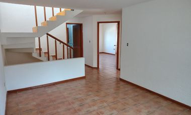 Casa en renta en Miguel Hidalgo Resid. Alamillos atras de Nissan Mega de A.López Mateos