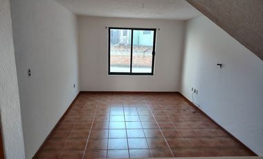 Casa en renta en Miguel Hidalgo Resid. Alamillos atras de Nissan Mega de A.López Mateos