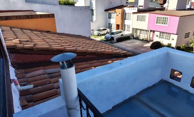Casa en renta en Miguel Hidalgo Resid. Alamillos atras de Nissan Mega de A.López Mateos