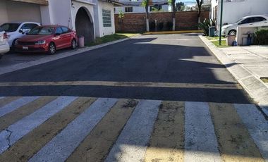 Casa en renta en Miguel Hidalgo Resid. Alamillos atras de Nissan Mega de A.López Mateos