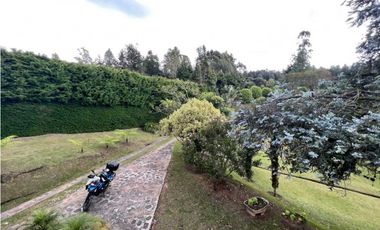 CASA CAMPESTRE EN TABLACITO