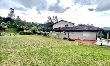 CASA CAMPESTRE EN TABLACITO