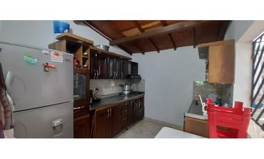 Venta de propiedad esquinera en Copacabana, Antioquia