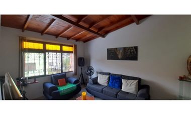 Venta de propiedad esquinera en Copacabana, Antioquia