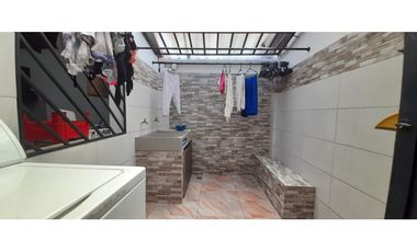Venta de propiedad esquinera en Copacabana, Antioquia