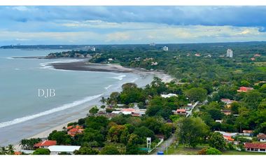 Venta Apartaestudio Amoblado en Coronado Frente al Mar