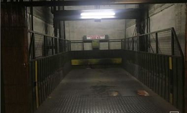 VENTA COCHERA CUBIERTA CENTRO