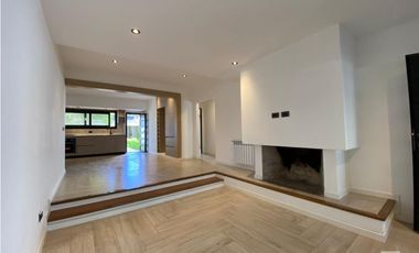 VENTA CASA 3 AMBIENTES CON QUINCHO