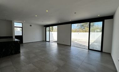 Casa en Venta en Privada Residencial en Conkal, Yucatán