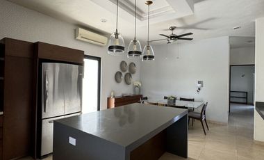 Casa en Renta amueblada, paneles, Privada Allegra, Sta Gertrudis , Cabo  Norte