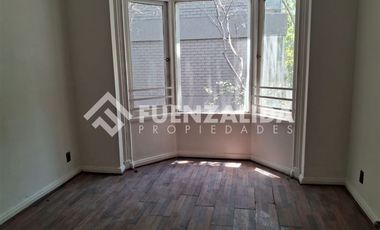 Casa en Arriendo en Casi esquina Ricardo Lyon