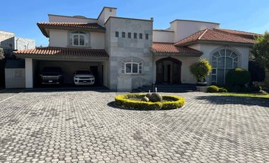 Residencia Moderna Alta Plus en Metepec