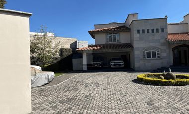 Residencia Moderna Alta Plus en Metepec