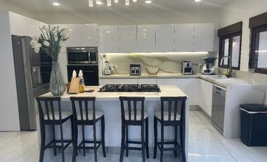CASA ÚNICA EN VENTA EN RESIDENCIAL VIA CUMBRES CANCUN COLDWELL BANKER