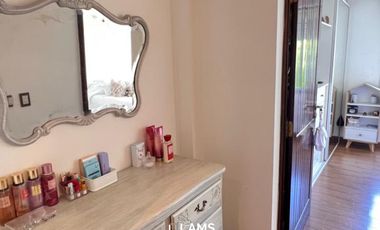 Casa Reciclada de 4 ambientes con parque - Venta - Zona Mogotes
