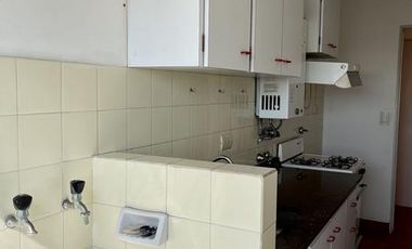 IMPECABLE 2 amb con balcón en Escalada Centro - Apto Crédito - OPORTUNIDAD!!!