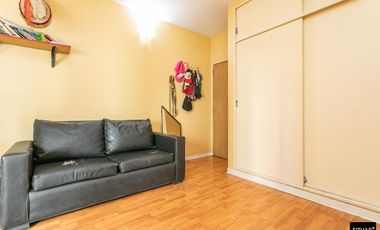 Venta Departamento de 1 ambiente con cocina separada en Parque Patricios