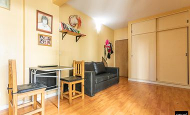 Venta Departamento de 1 ambiente con cocina separada en Parque Patricios
