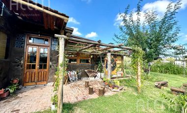 Casa en  Chacras de Canning en Amplio Terreno