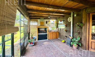 Casa en  Chacras de Canning en Amplio Terreno