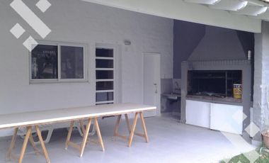 VENTA - Casa 2 Dorm, Lago Mari-Menuco, Neuquen.