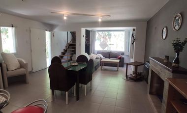 VENTA - Casa 2 Dorm, Lago Mari-Menuco, Neuquen.