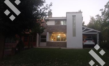 VENTA - Casa 2 Dorm, Lago Mari-Menuco, Neuquen.