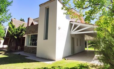 VENTA - Casa 2 Dorm, Lago Mari-Menuco, Neuquen.