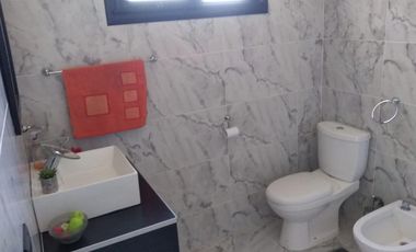 Casa en venta - 3 Dormitorios 2 Baños - 803Mts2 - Guernica