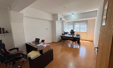 VENDE OFICINA EN NEUQUÉN