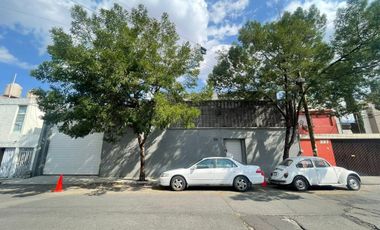 Edificio en renta para oficinas con estacionamiento en la Felix Ireta, Morelia