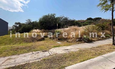 Terreno comercial en Zona Esmeralda