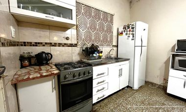 Casa en venta, 3 ambientes, en Quilmes , Oportunidad , a Reciclar