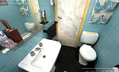 Casa en venta, 3 ambientes, en Quilmes , Oportunidad , a Reciclar
