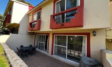Casa en fraccionamiento privado con alberca