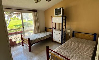 Casa en fraccionamiento privado con alberca